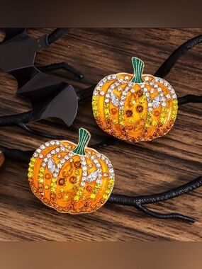 New Sparkling Pumpkin Earrings